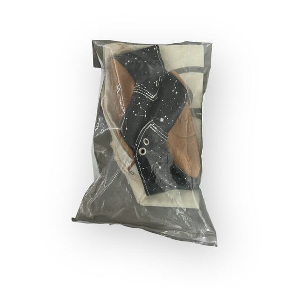 New Mon petit Leather Constellation Oxfords - Picture 5 of 7